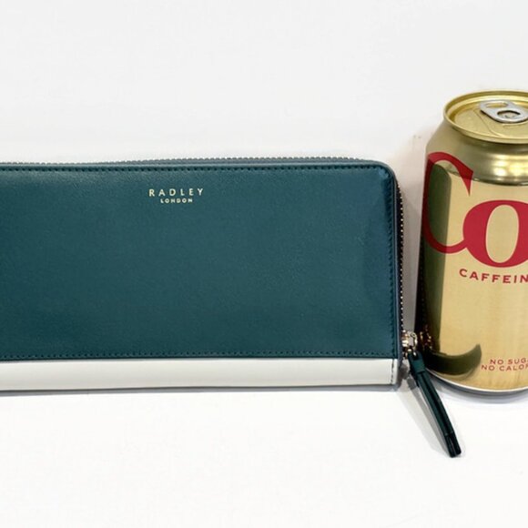 Radley Little Drummer & Dog Large Zip Wallet, Green, Holiday Apparel - Picture 6 of 9